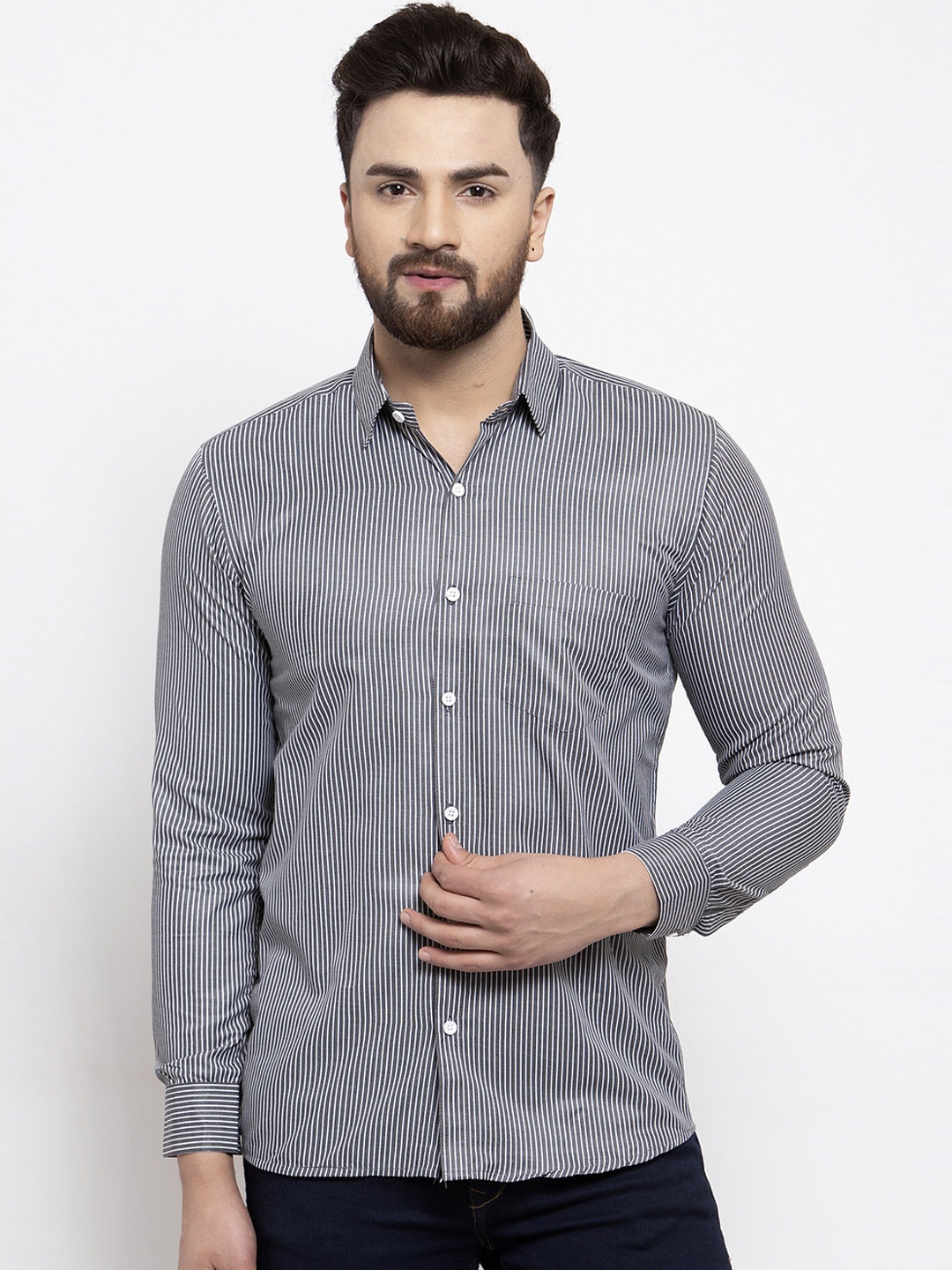 

JAINISH Men Grey & White Regular Fit Striped Casual Shirt
