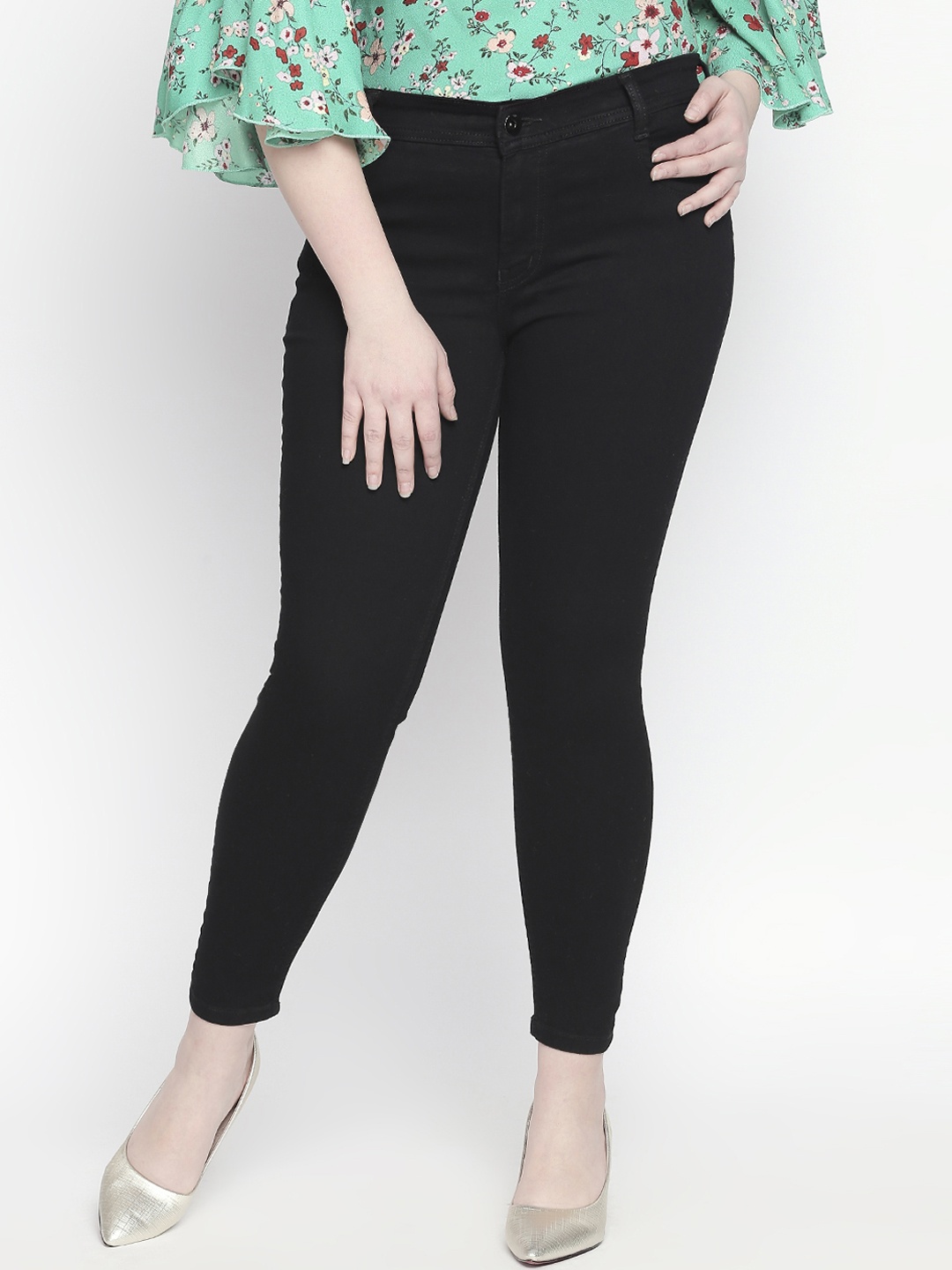 

High Star Women Plus Size Black Slim Fit Mid-Rise Clean Look Stretchable Jeans