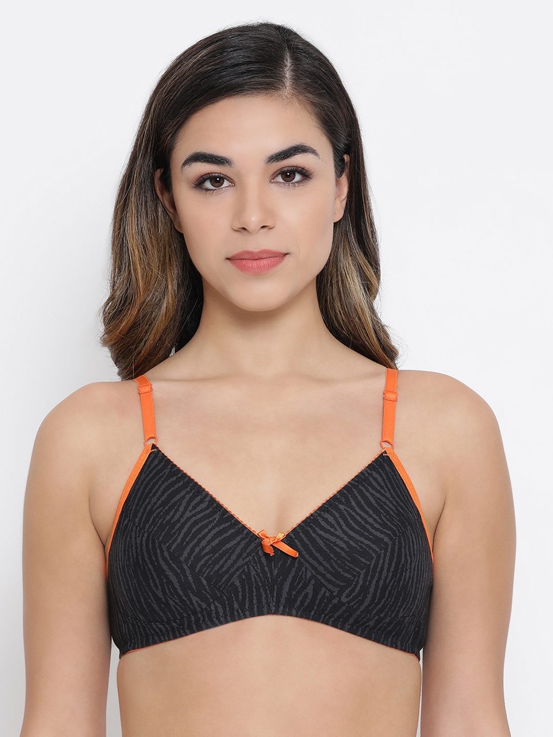 

Clovia Black & Charcoal Grey Printed Non-Wired Non Padded Everyday Bra