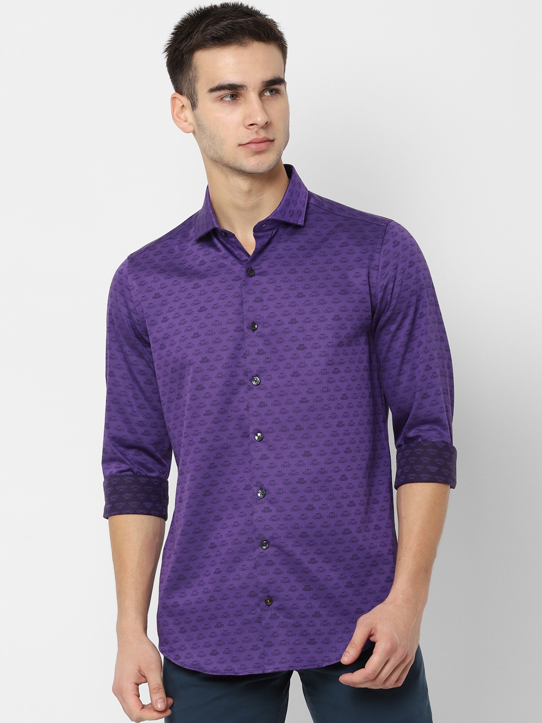 

SIMON CARTER LONDON Men Purple Slim Fit Printed Casual Shirt