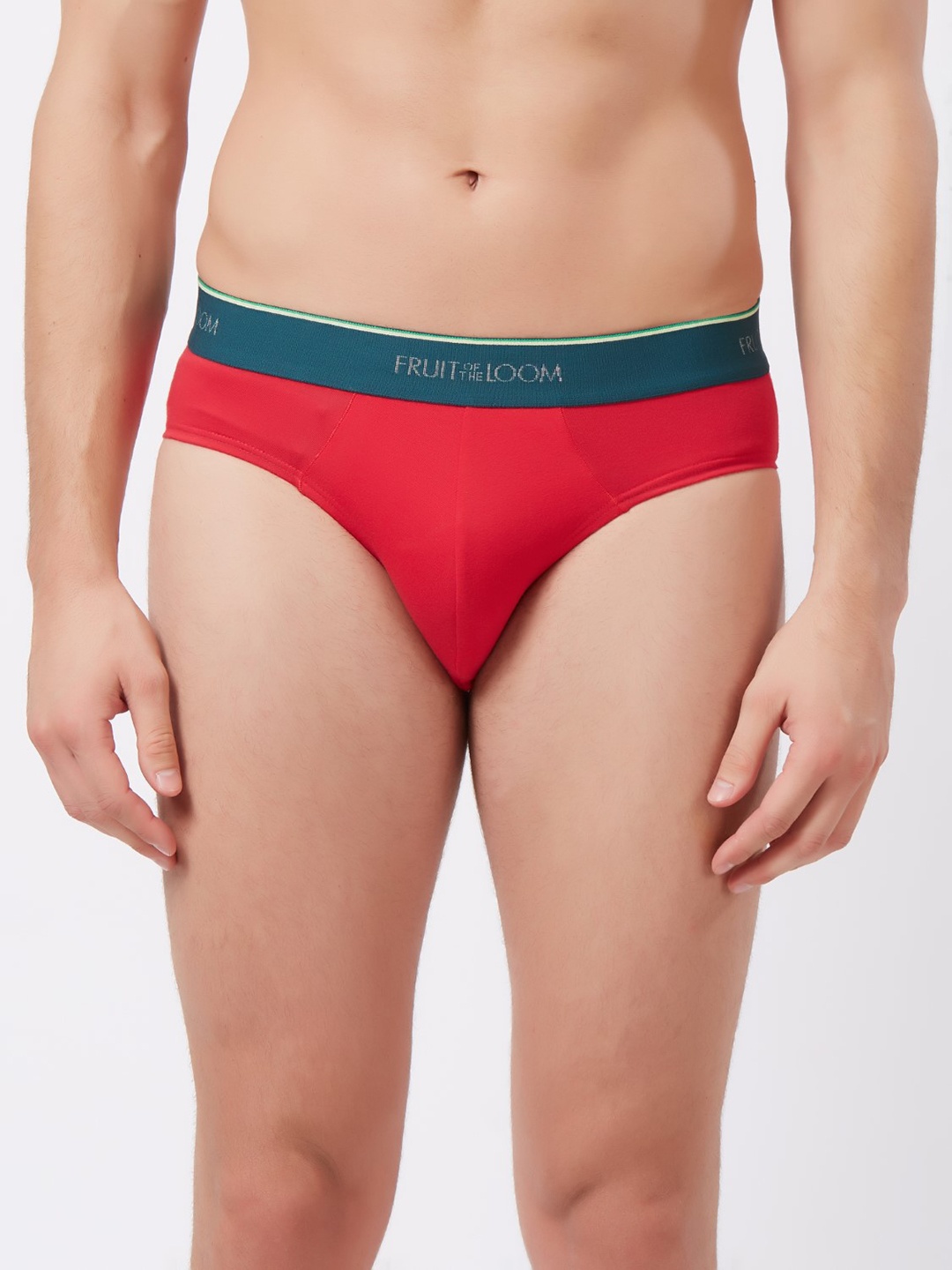 

Fruit of the loom Men Red Solid Hip Briefs MHB06-N-A1S1