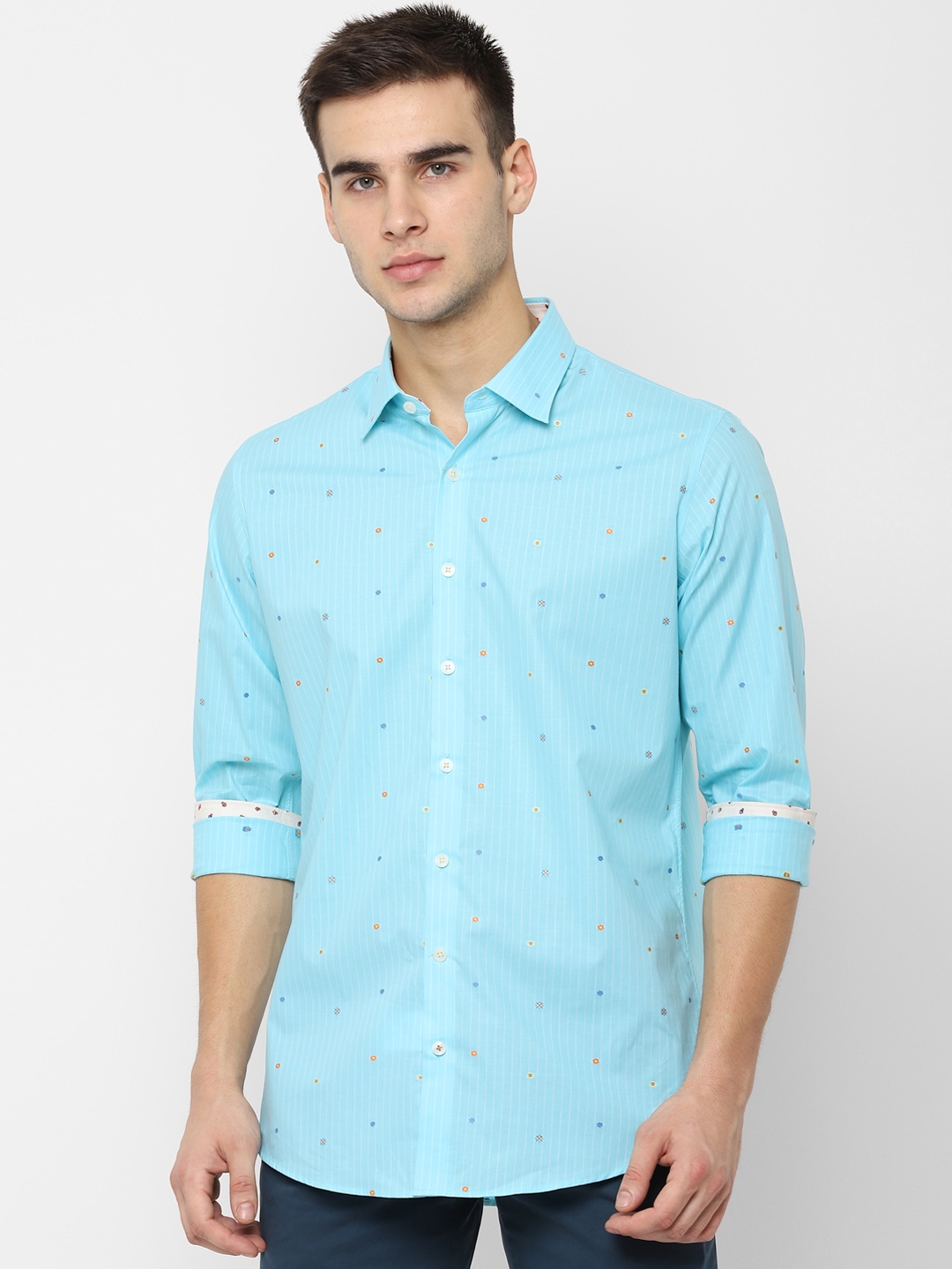 

SIMON CARTER LONDON Men Blue & Off-White Slim Fit Striped Casual Shirt