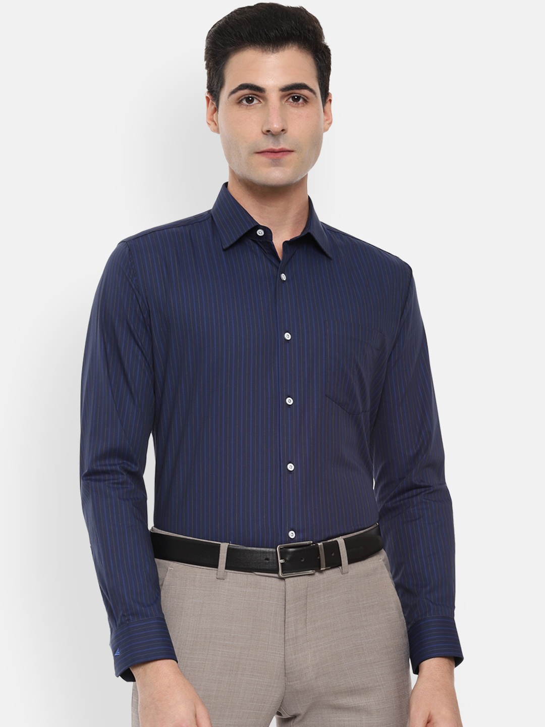 

Van Heusen Men Blue Slim Fit Striped Formal Shirt