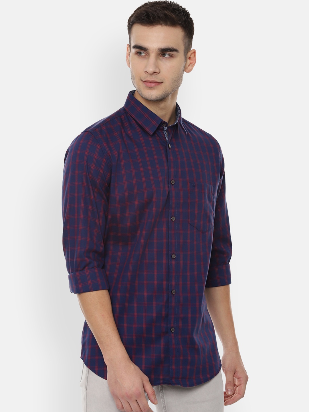 

Van Heusen Sport Men Blue & Red Slim Fit Checked Casual Shirt