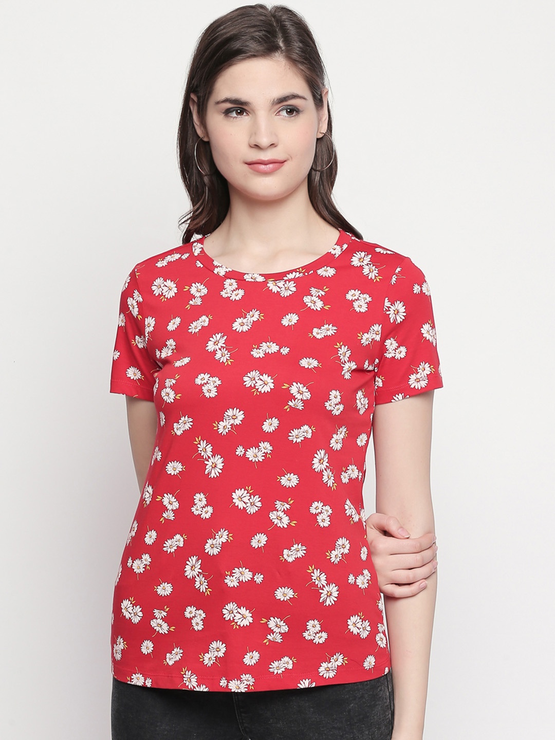 

Honey by Pantaloons Women Red White Printed Round Neck Pure Cotton T-shirt