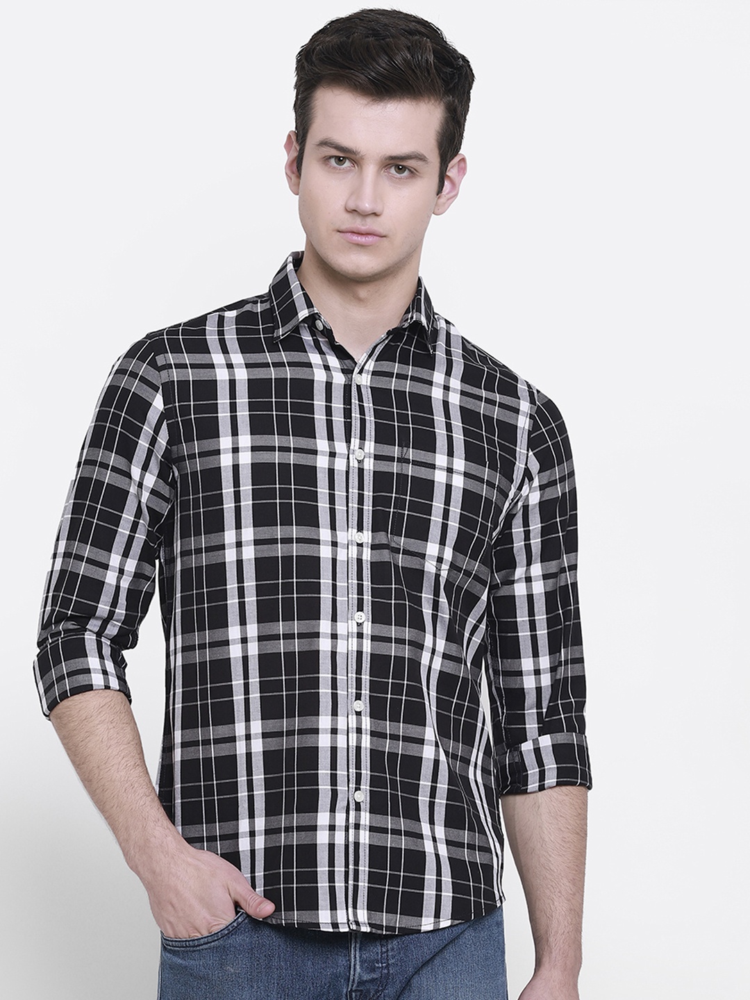 

cape canary Men Black & White Regular Fit Checked Casual Shirt