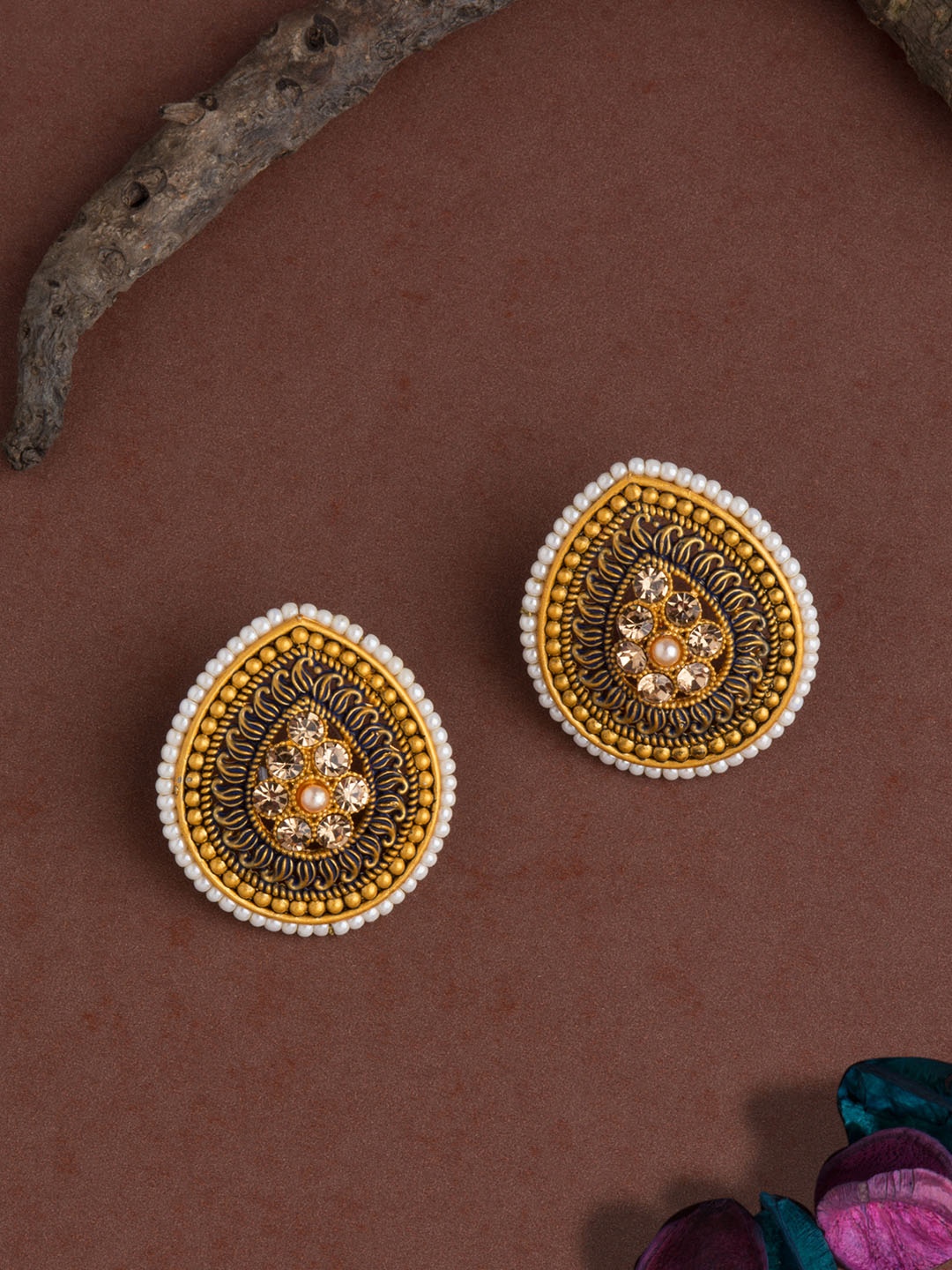 

E2O Gold-Plated Oval Studs