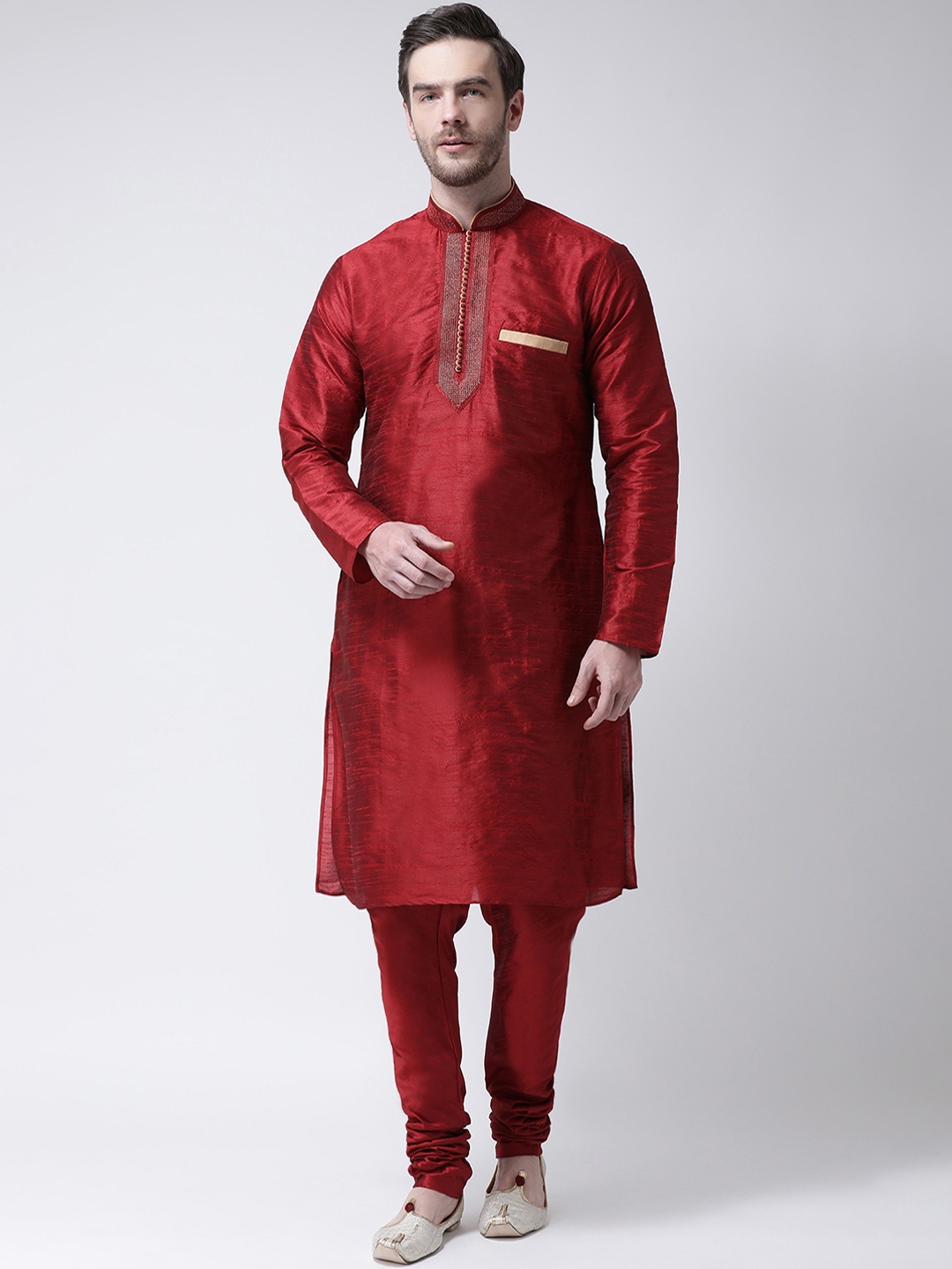

SG LEMAN Men Maroon Self Design Kurta with Churidar