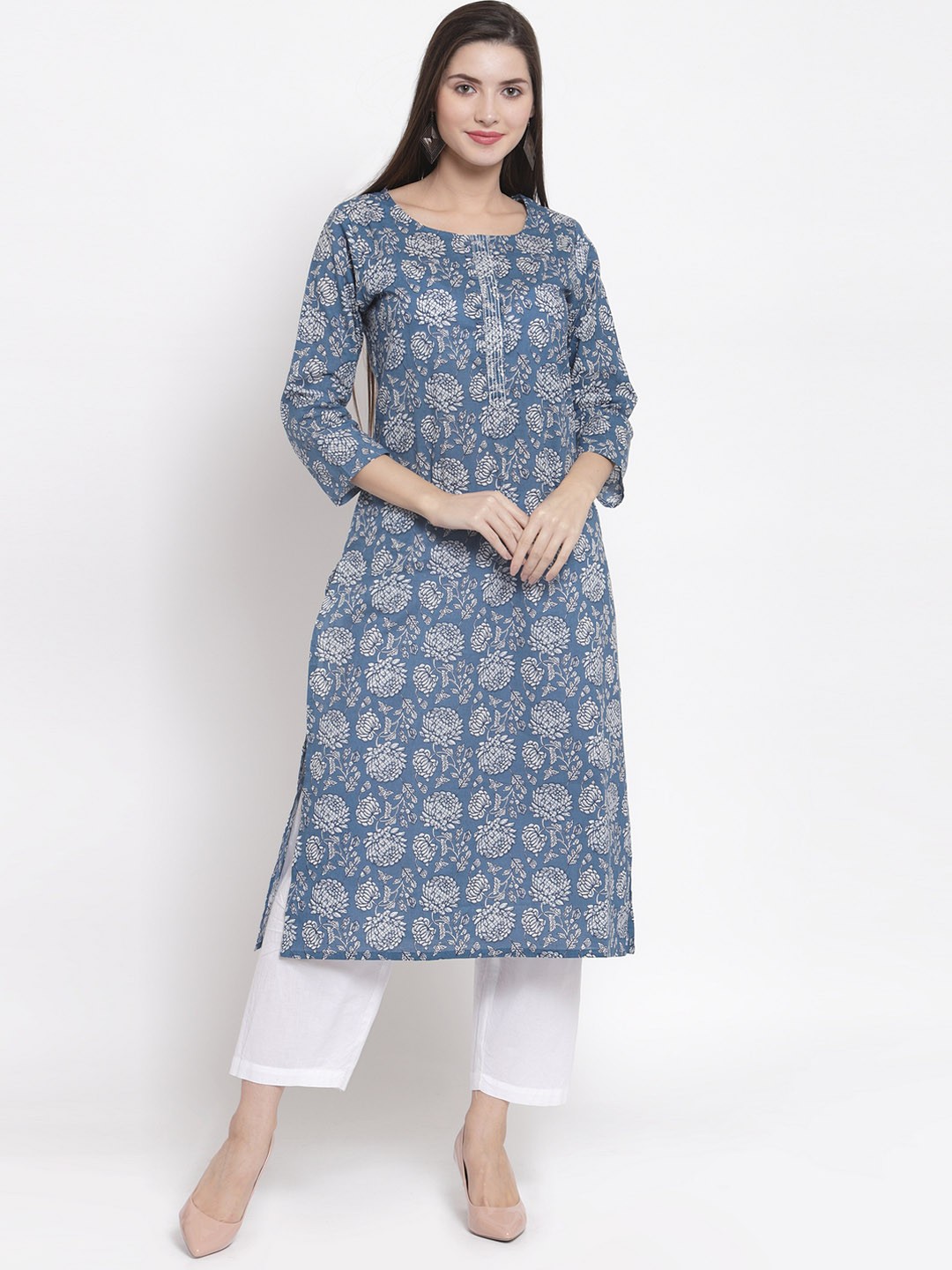 

The Kurta Express Women Blue & White Printed Straight Kurta