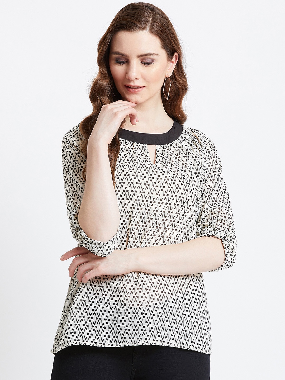 AkaAyu Women Black Printed Top