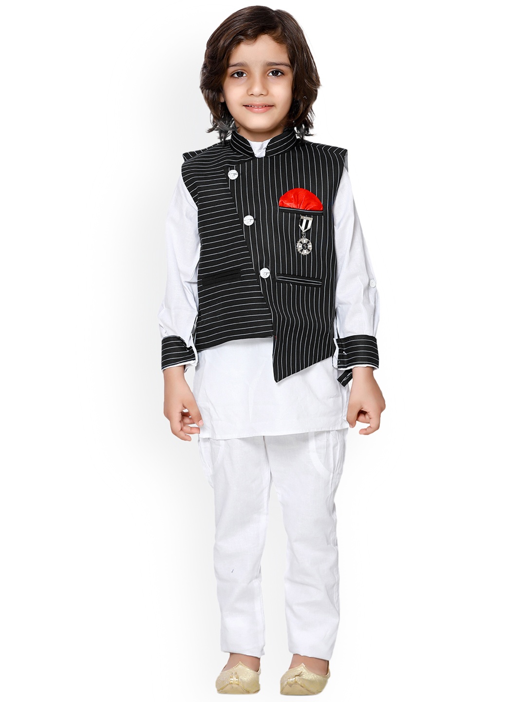 

Aj DEZInES Boys Black & White Striped Kurta Set