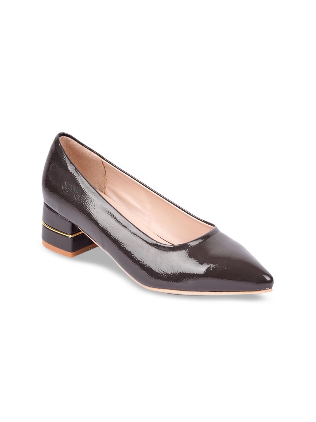 Sherrif Shoes Women Black Solid Pumps