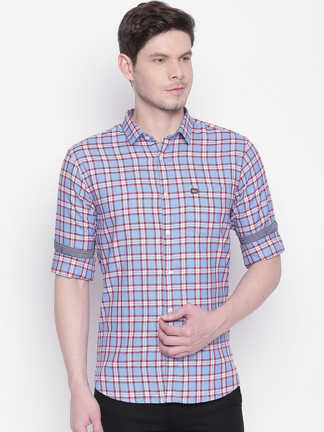 

BYFORD by Pantaloons Men Blue & Red Slim Fit Checked Casual Shirt