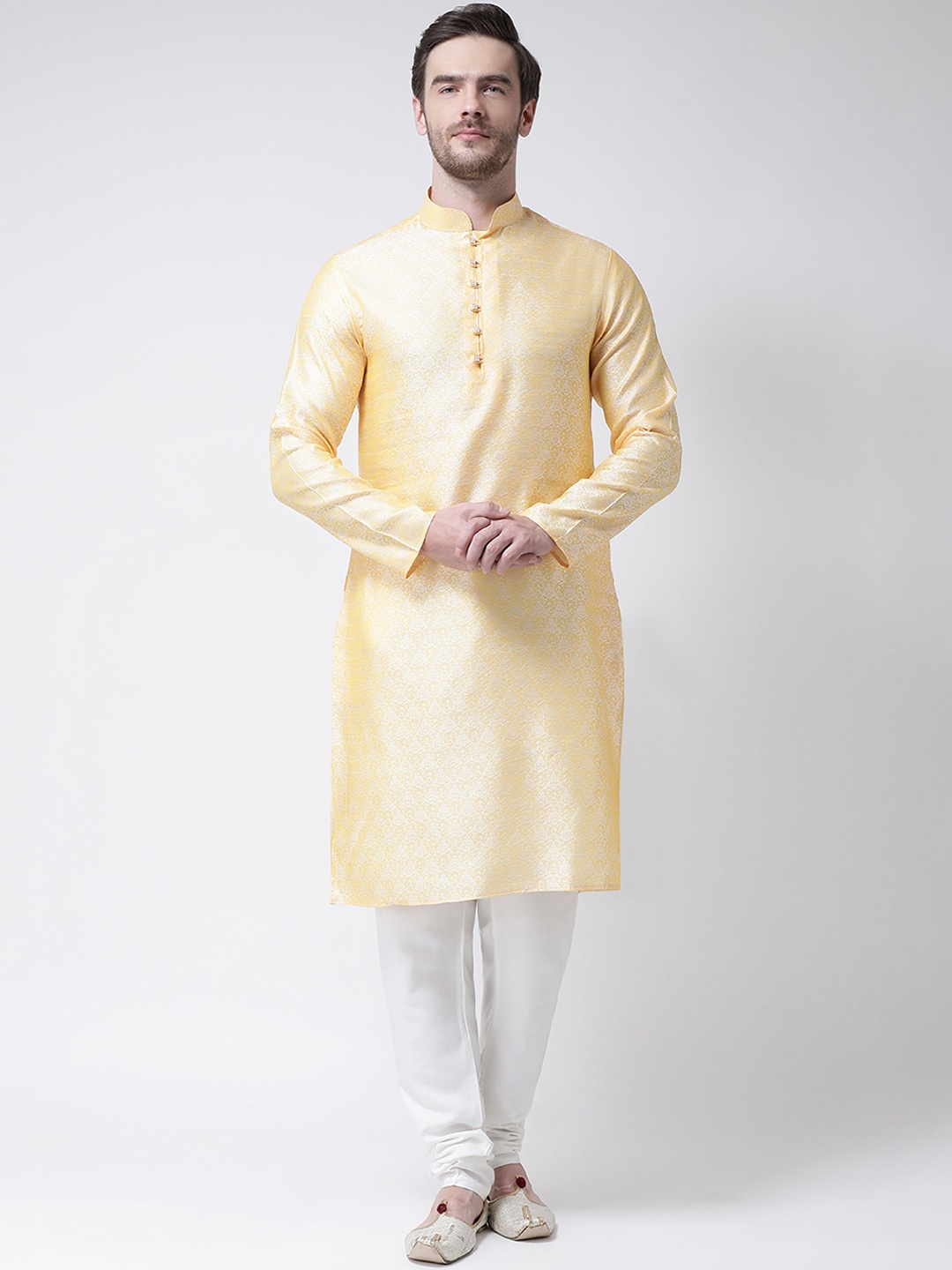 

SG LEMAN Men Yellow & White Self Design Kurta with Pyjamas