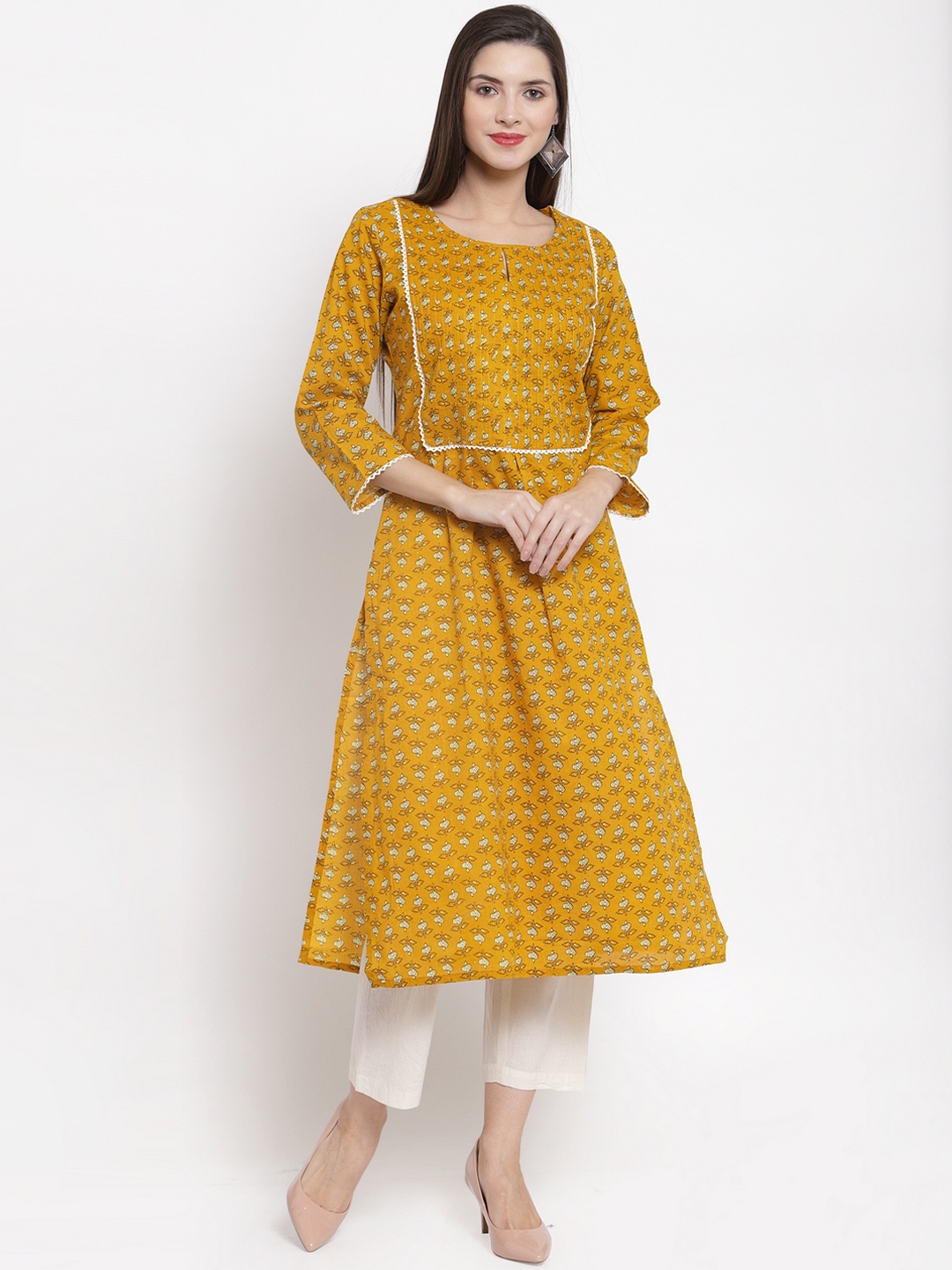 

The Kurta Express Women Yellow & White Printed Straight Kurta