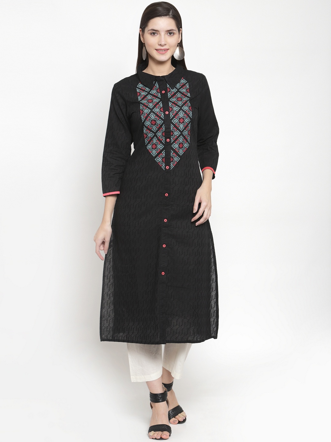 

The Kurta Express Women Black & Red Embroidered Straight Kurta