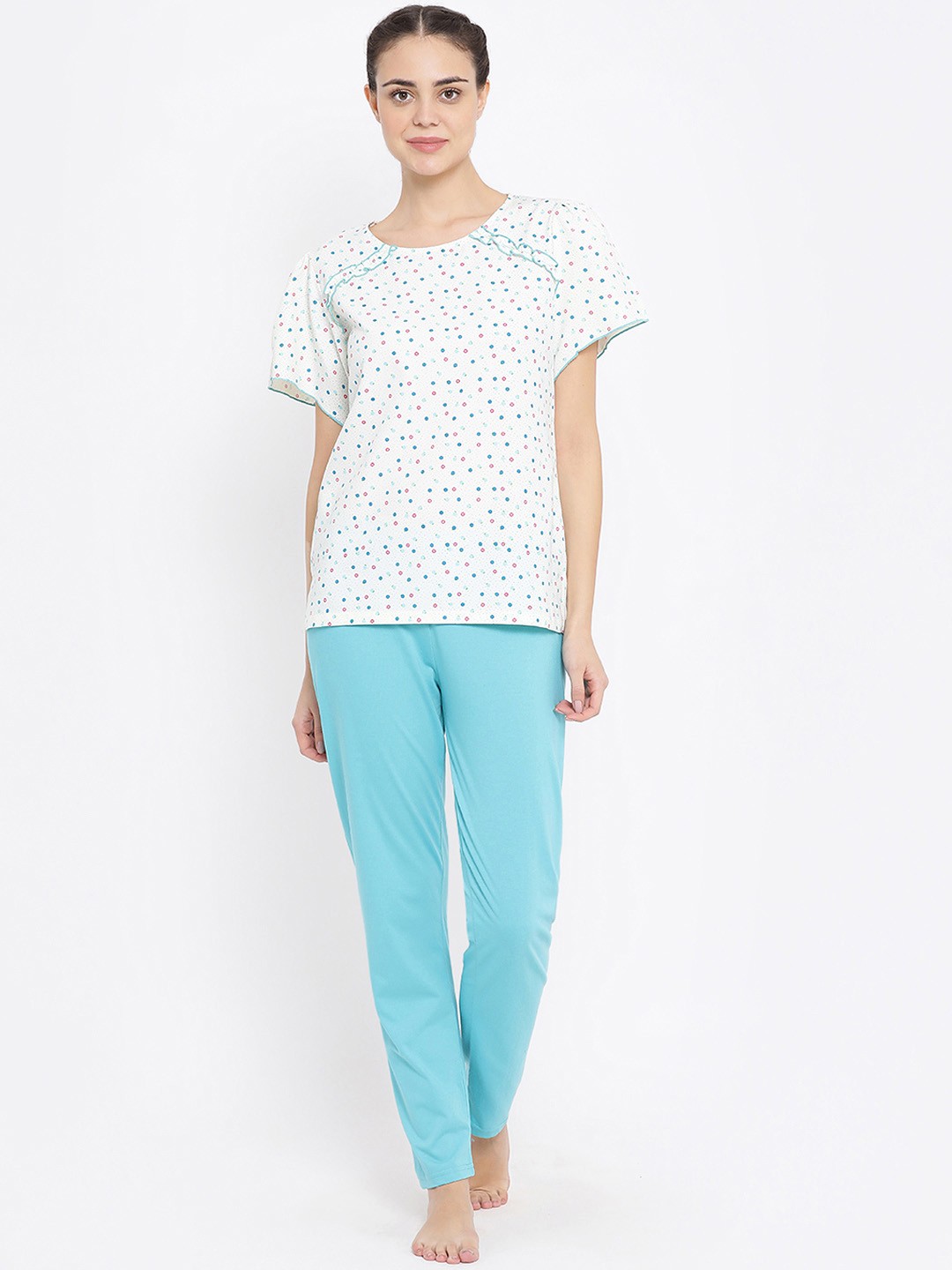 

Kanvin Women Turquoise Blue & White Printed Night Suit