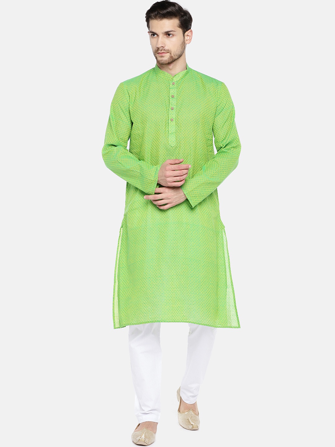

RAJUBHAI HARGOVINDAS Men Green & White Self Design Kurta with Churidar