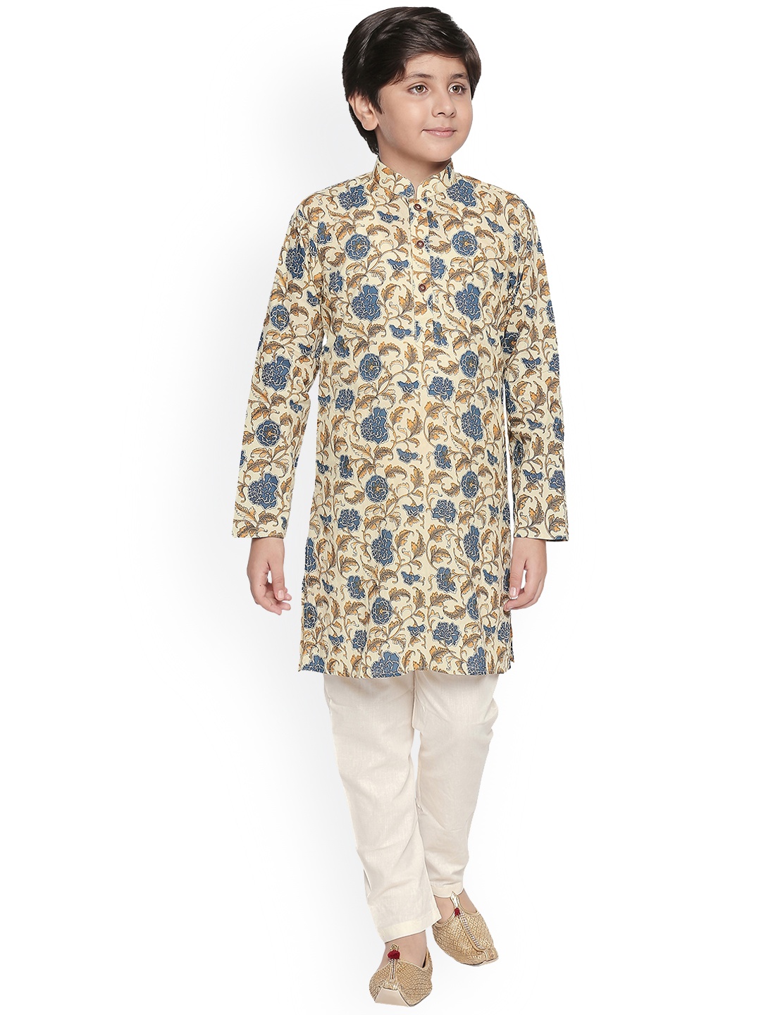 

Jeetethnics Boys Cream-Coloured & Blue Printed Kurta with Pyjamas
