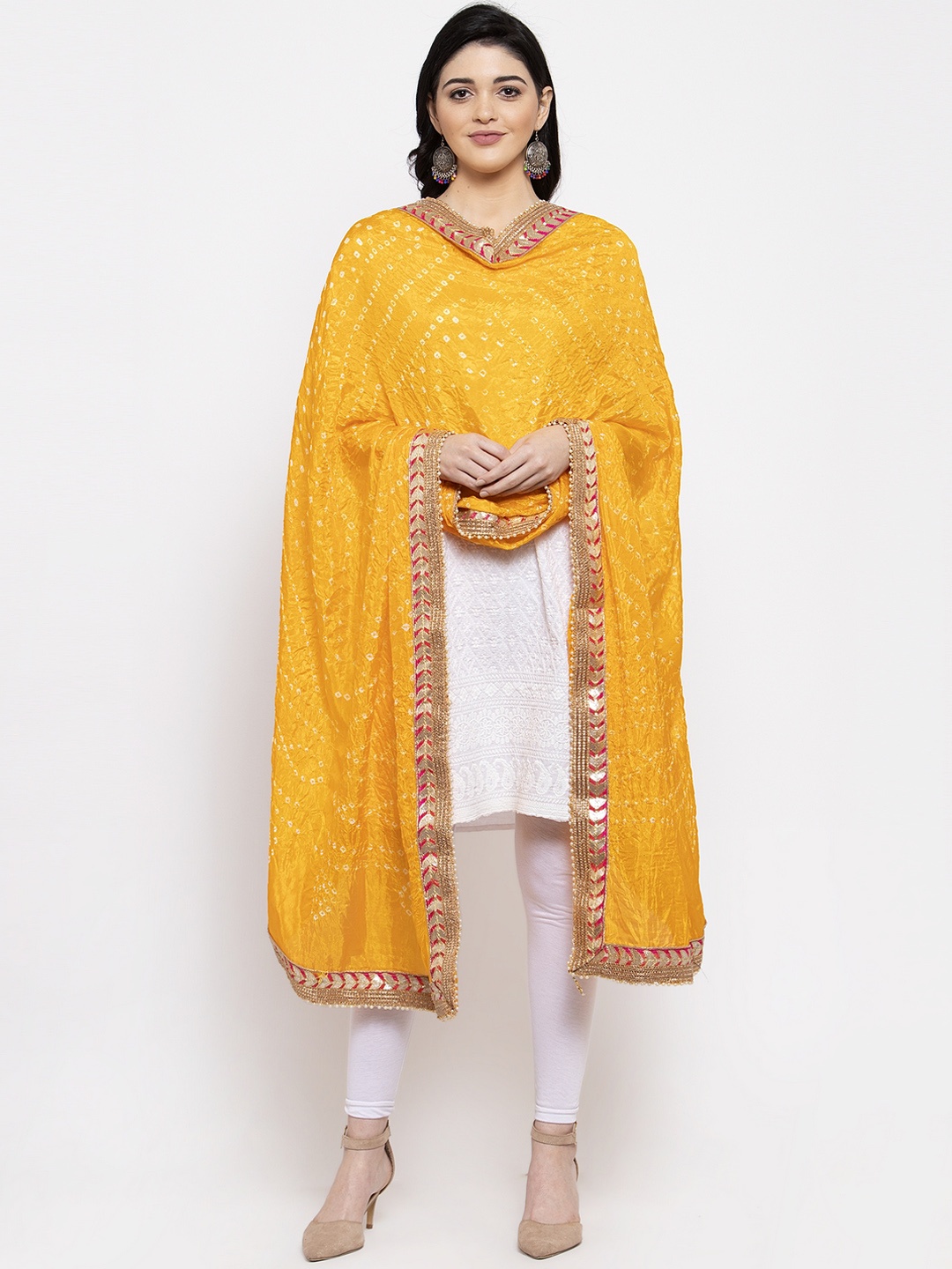

Clora Women Yellow Bandhani Gotta Patti Dupatta