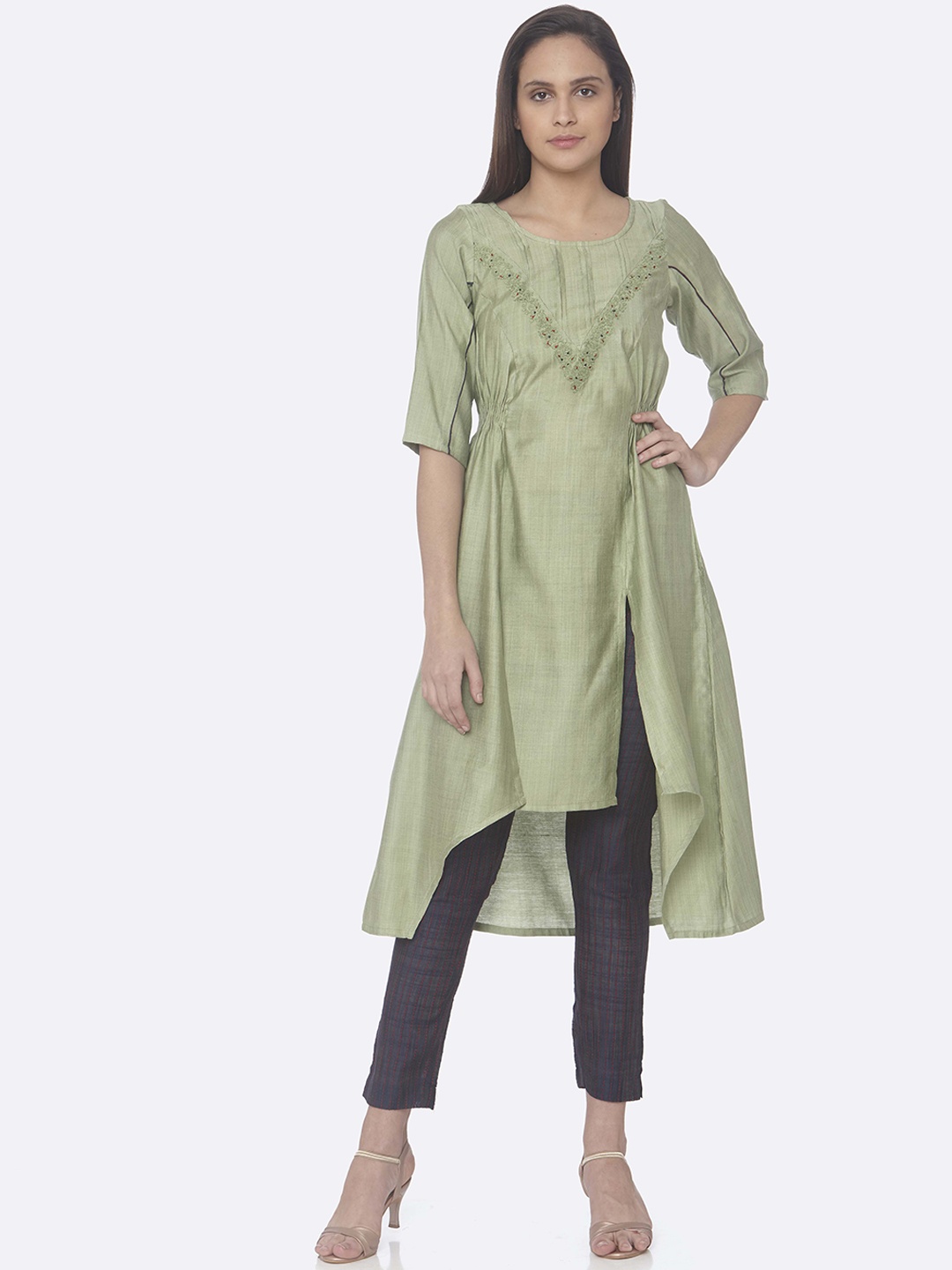 

RAISIN Women Green & Navy Blue Embroidered Kurti with Trousers