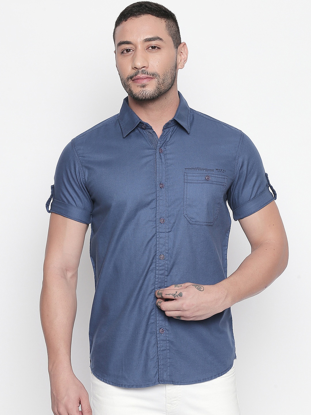 

Mufti Men Blue Slim Fit Solid Casual Shirt