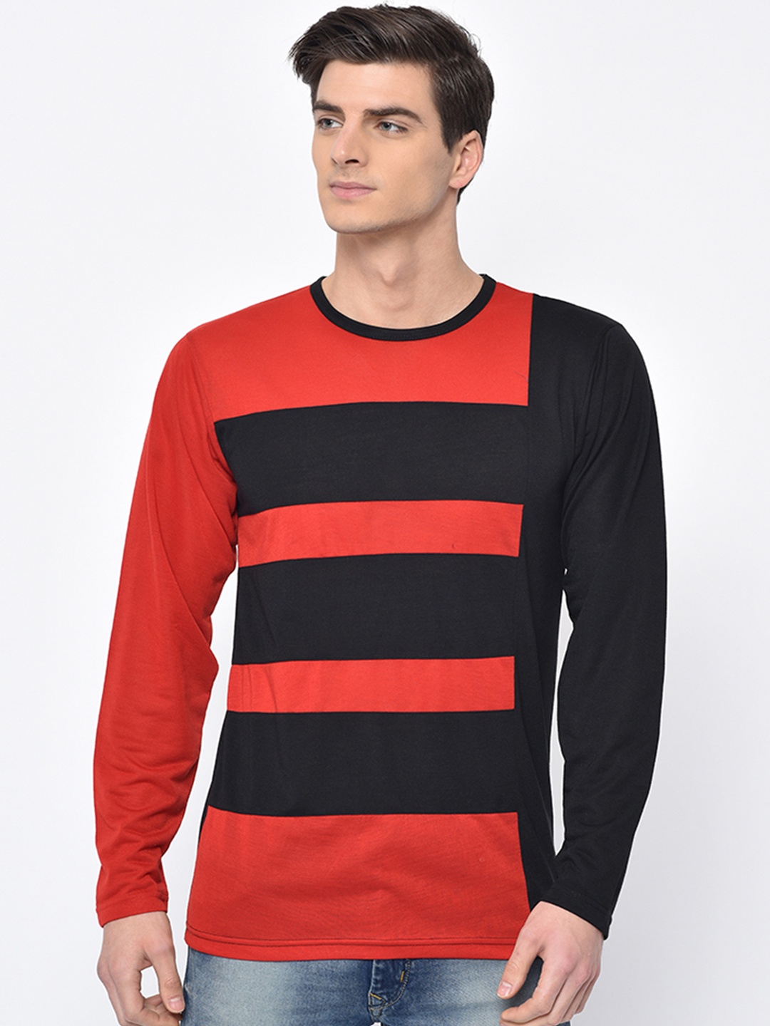

VIMAL JONNEY Men Red Colourblocked Round Neck T-shirt