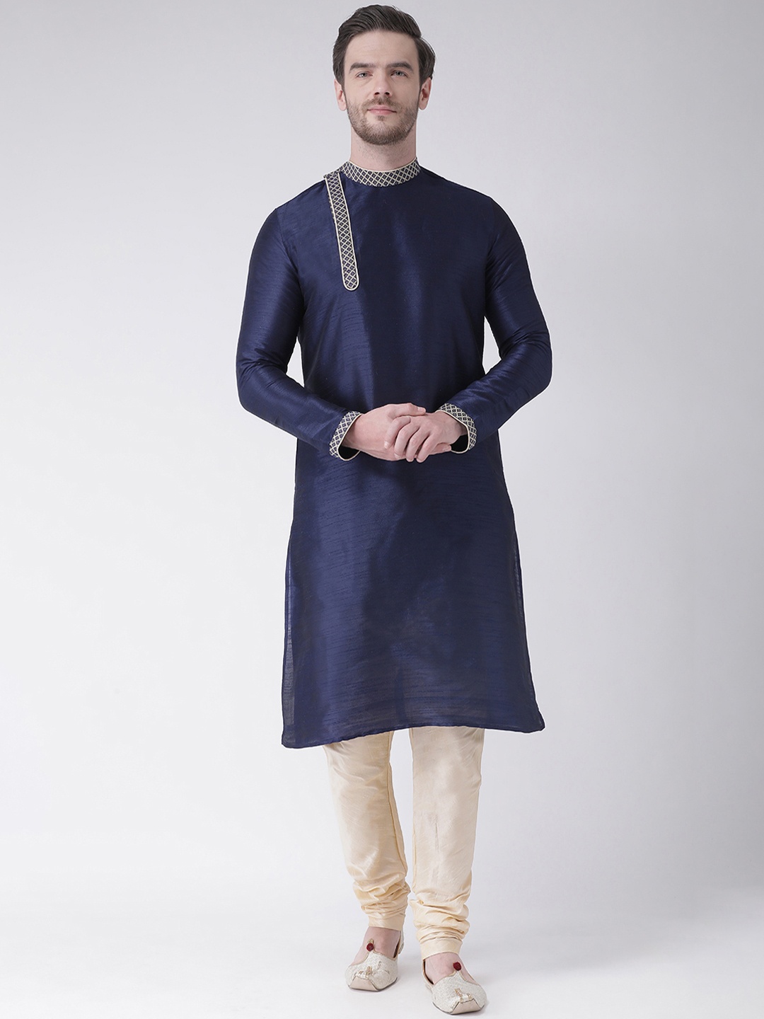 

DEYANN Men Navy Blue Solid Dupion Silk Straight Kurta