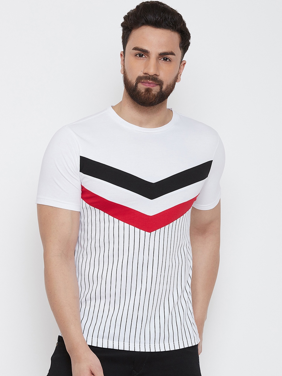 

GRITSTONES Men White Striped Round Neck T-shirt