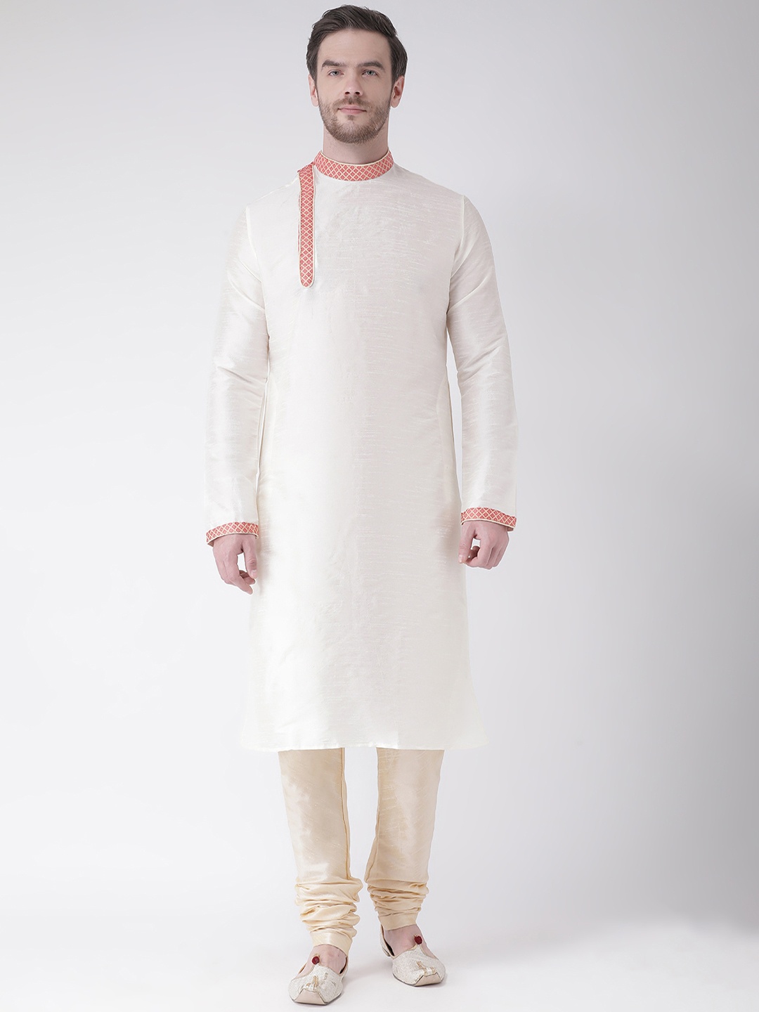 

DEYANN Men Off-White Solid Dupion Silk Straight Kurta