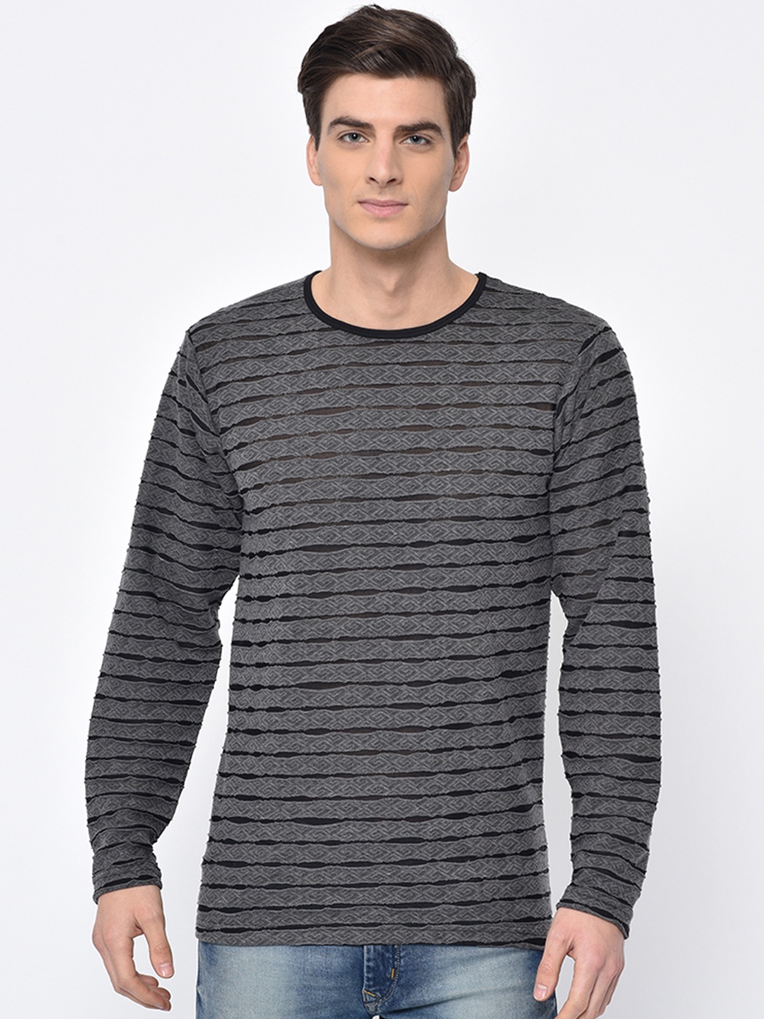 

VIMAL JONNEY Men Black Striped Round Neck T-shirt