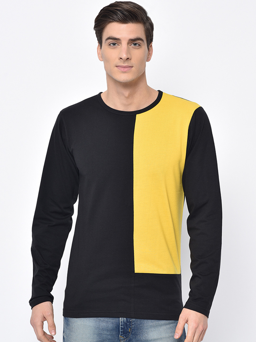 

VIMAL JONNEY Men Yellow & Black Colourblocked Round Neck T-shirt