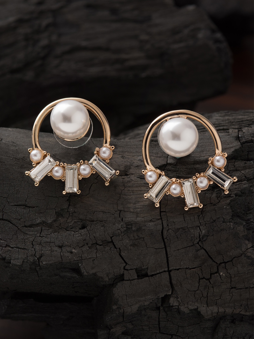 

E2O Gold-Plated & White Contemporary Studs