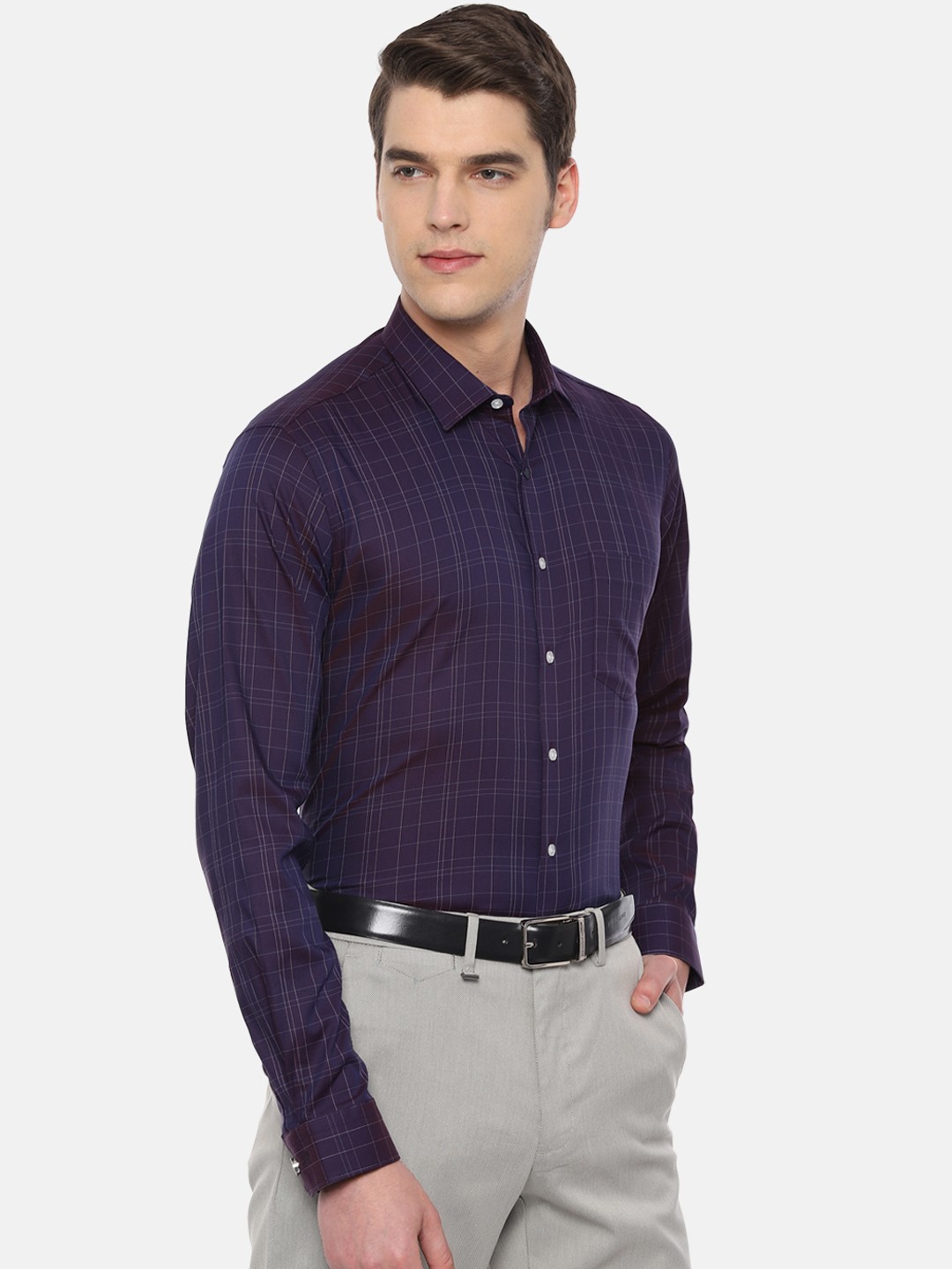 

Van Heusen Men Navy Blue & Off-White Slim Fit Checked Formal Shirt