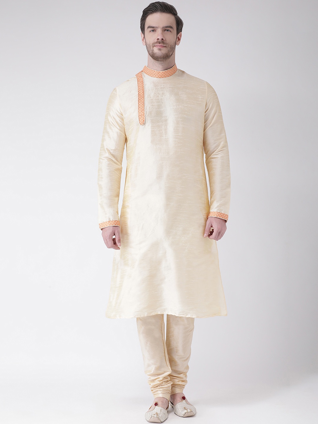 

DEYANN Men Cream-Coloured Solid Dupion Silk Straight Kurta