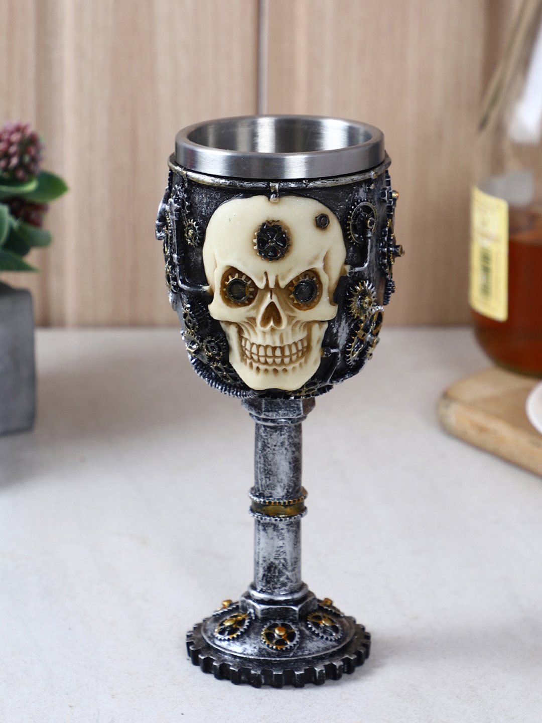 TIED RIBBONS Silver-Toned & Black Skull Skeleton Shape Wine Glass