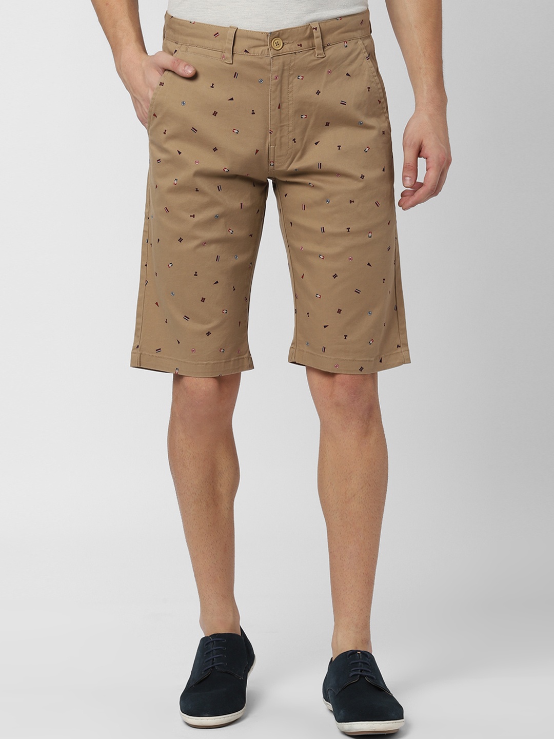 

Peter England Casuals Men Khaki Printed Regular Fit Regular Shorts