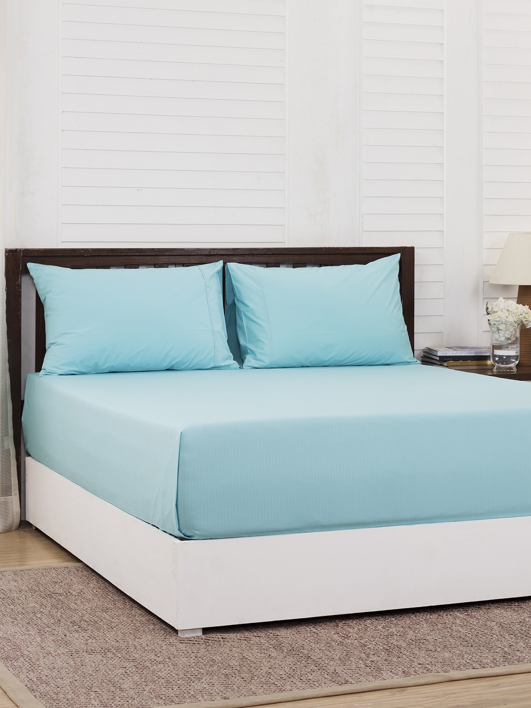 

MASPAR Blue Solid 200 TC Cotton 1 Queen Bedsheet with 2 Pillow Covers