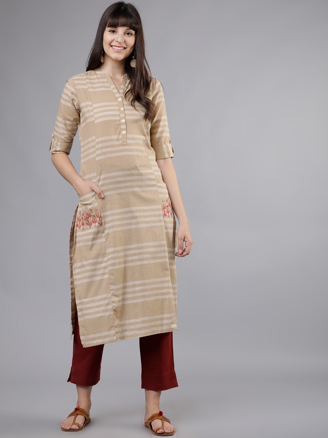 

Vishudh Women Beige Striped Straight Kurta