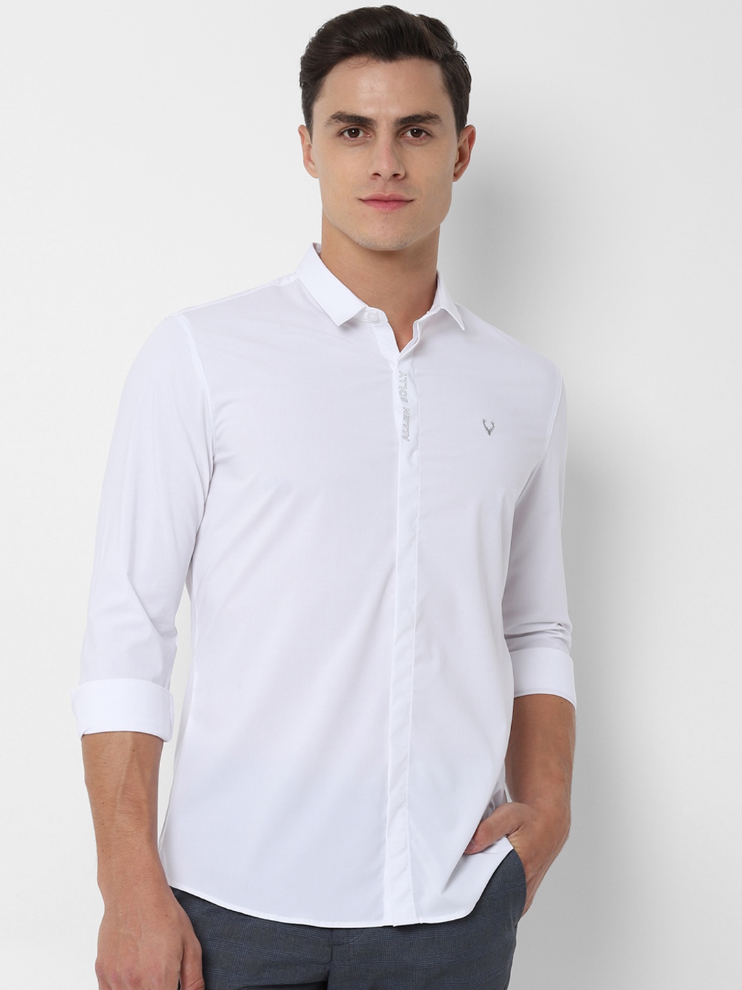 

Allen Solly Sport Men White Slim Fit Solid Casual Shirt