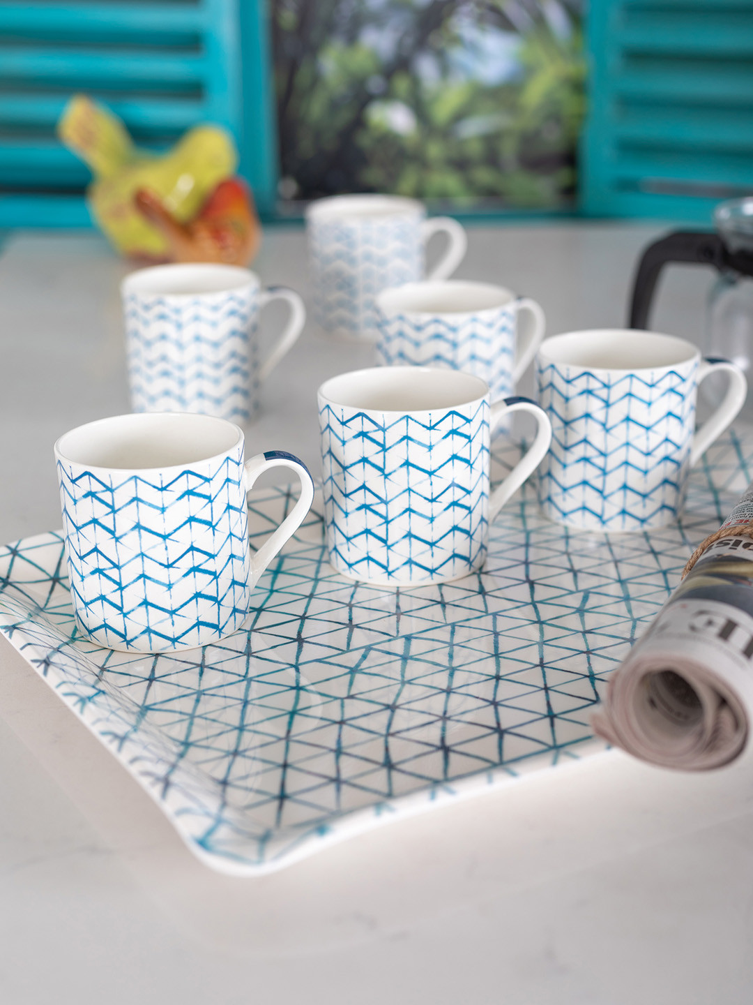

GOODHOMES Unisex White & Blue Printed 6pcs Coffee/Tea Mug Set with Coordinating Melamine Tray