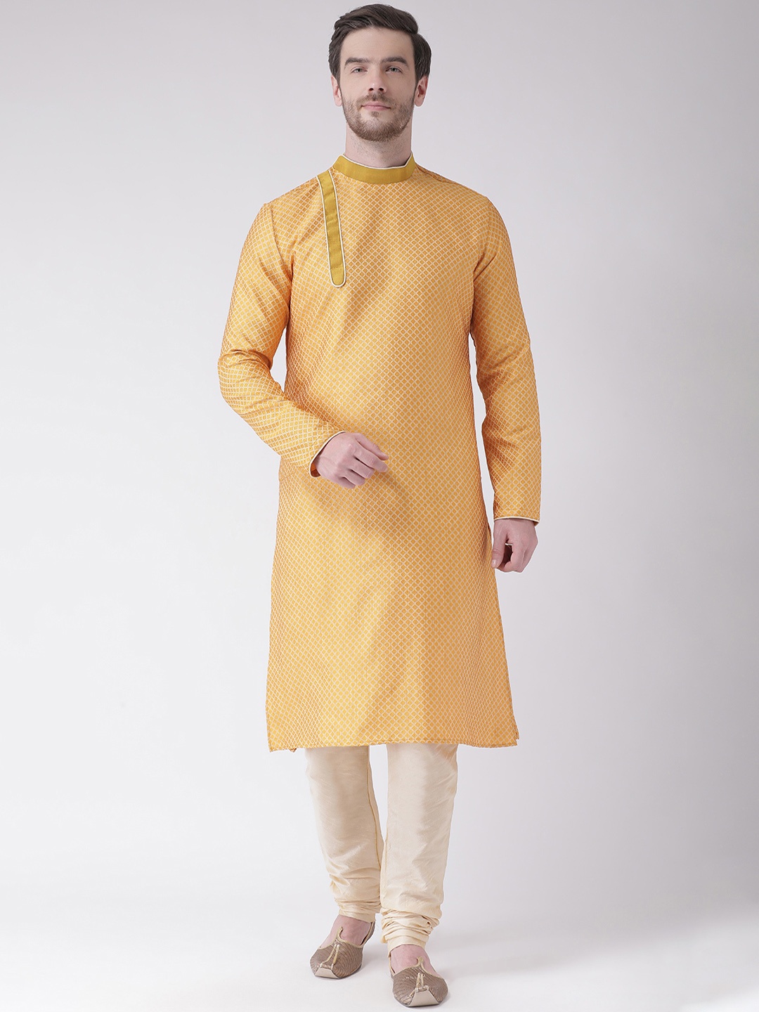 

DEYANN Men Yellow Woven Design Jacquard Straight Kurta
