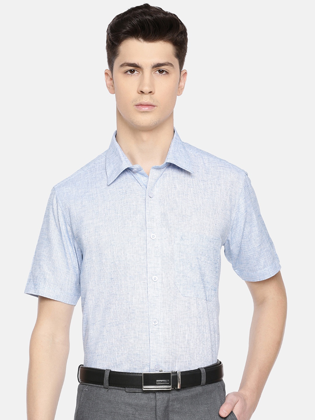 

Jansons Men Blue Regular Fit Solid Formal Shirt