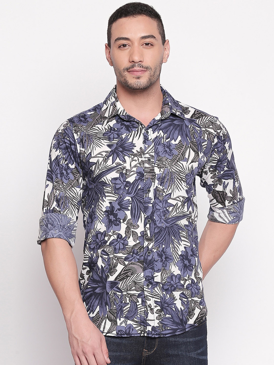 

Mufti Men White & Blue Slim Fit Printed Casual Shirt