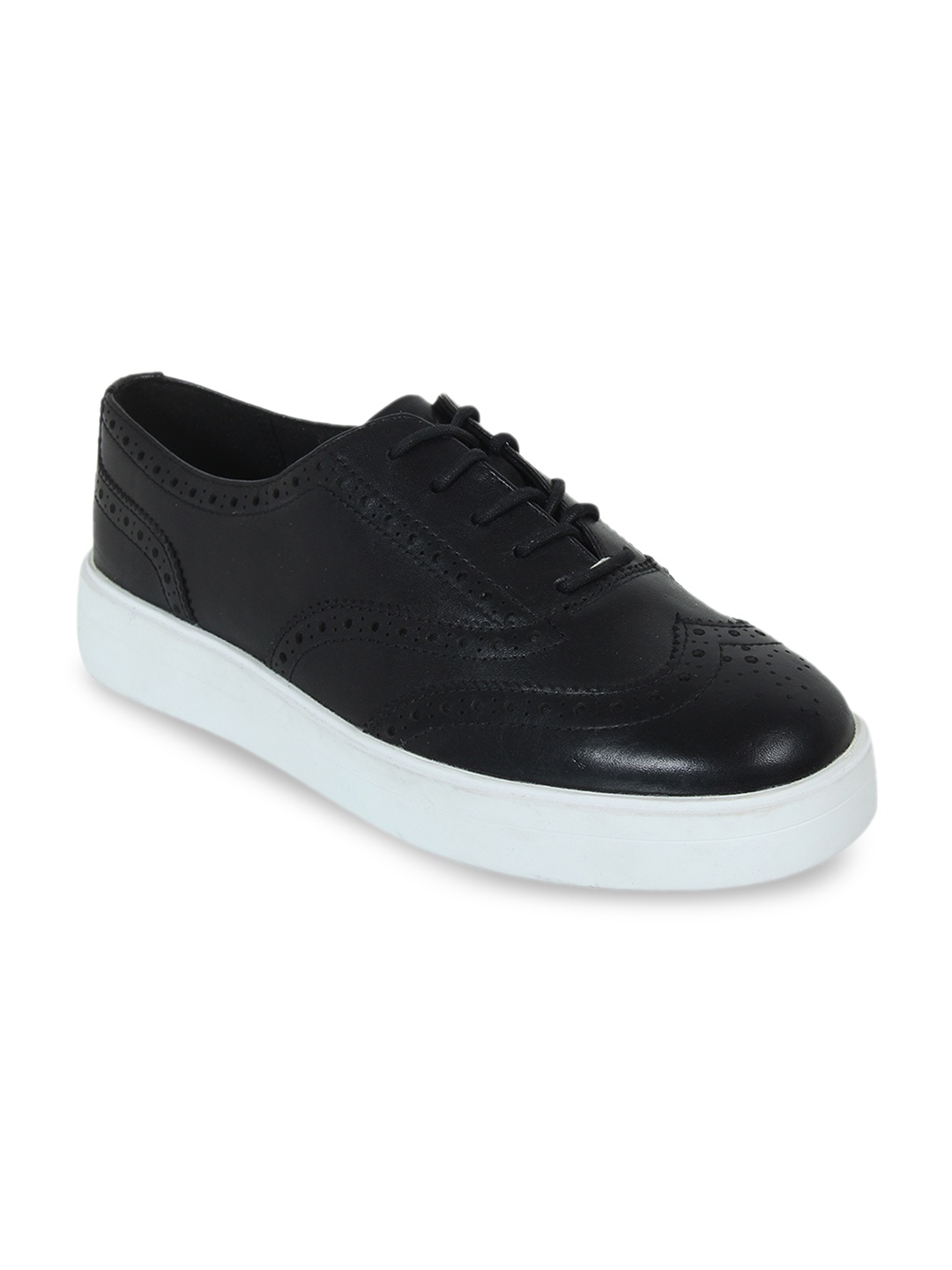 

Clarks Men Black Solid Leather Mid-Top Brogues