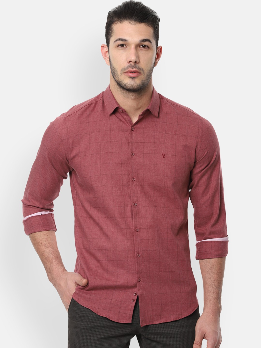 

V Dot Men Coral Red & Black Slim Fit Checked Casual Shirt