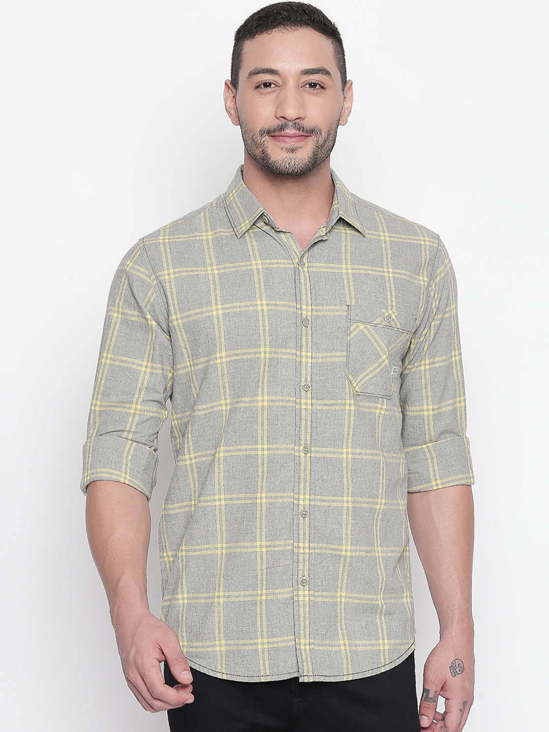 

Mufti Men Grey & Yellow Slim Fit Checked Casual Shirt