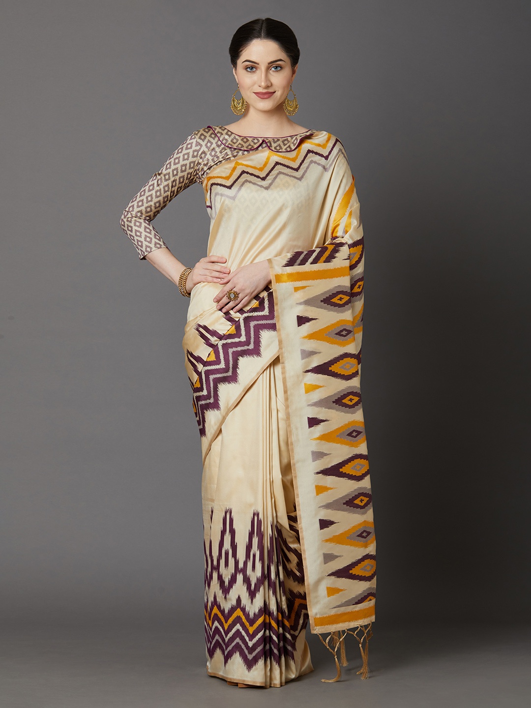 

Mitera Cream-Coloured & Aubergine Printed Saree
