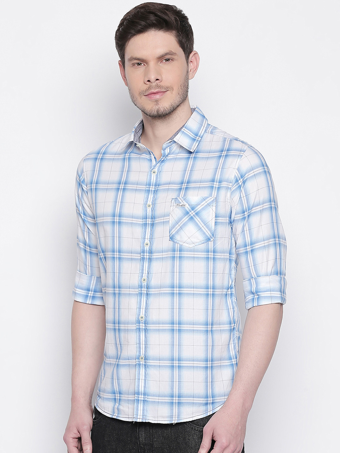 

Mufti Men White & Blue Slim Fit Checked Casual Shirt