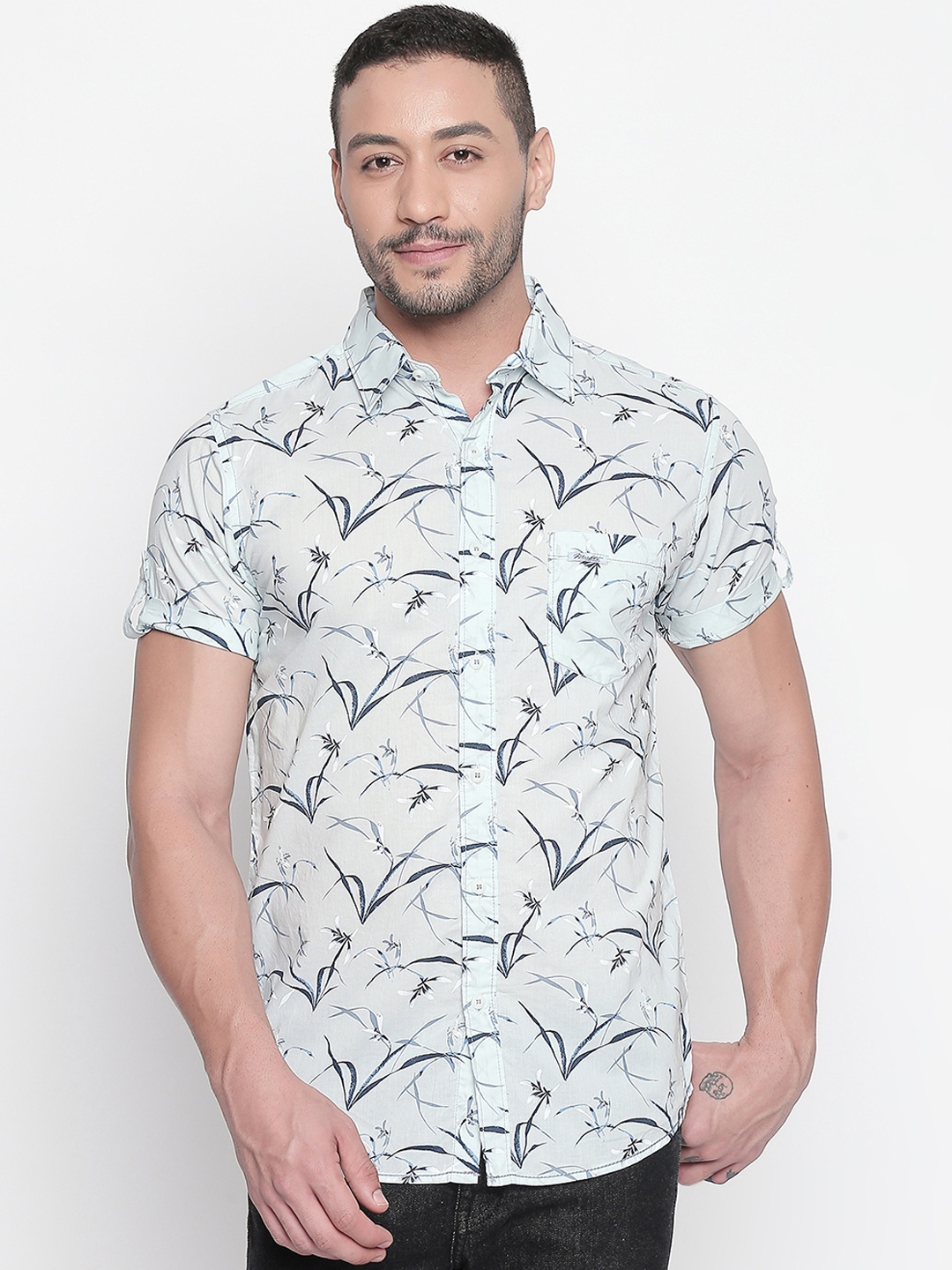 

Mufti Men Blue Slim Fit Printed Casual Shirt